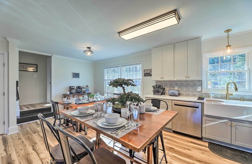 New Bern House | Family-Friendly New Bern Home w/Backyard!