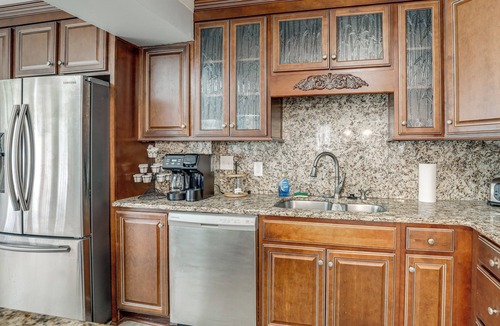 Socastee House | Family & Pet Friendly! Home 6 Mi to Surfside Beach