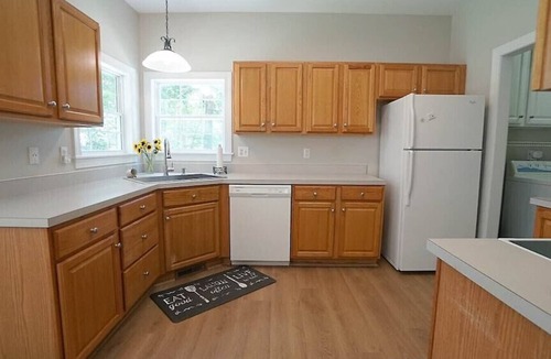 Wake Forest House | Fenced yard close to downtown Wake Forest and 20 min to Raleigh