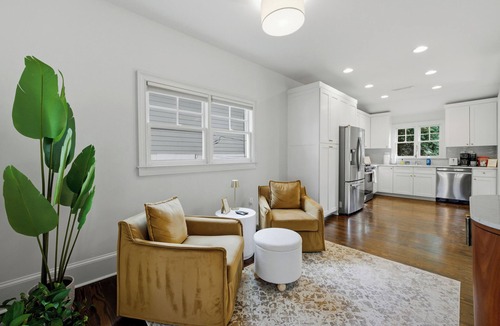 Decatur House | Fenced Yard, Screened Porch, Near Emory & Downtown Decatur