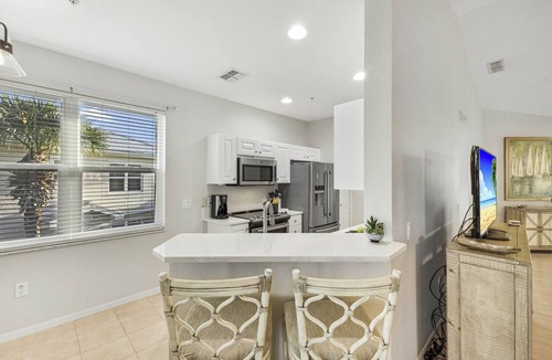 Naples Condo | Fiddlers Creek Condominium | Best of Both Worlds
