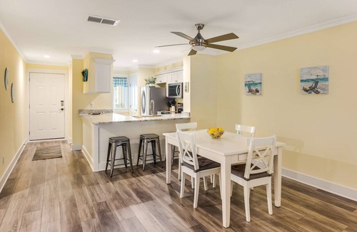 Folly Beach House | First-floor villa w/magnificent river view & community pool/dock/tennis courts