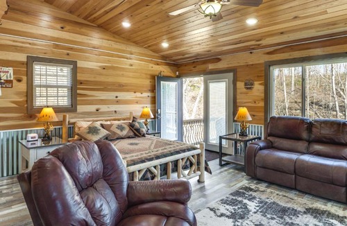 Baxter Apartment | Fish & Hike: Studio on Cane Creek