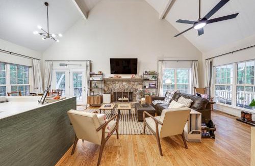 Tignall House | Fisher's Retreat Near Lake Thurmond: Tignall Home