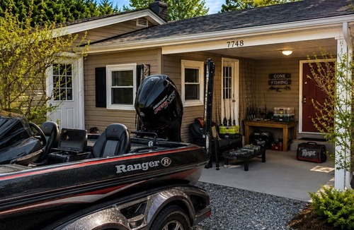 Denver House | Fishing & Family Retreat | Boat Parking for 3