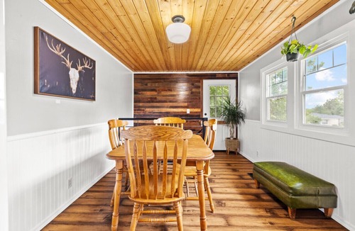 Boardman House | Fishing & Work-Friendly In A Prime Location