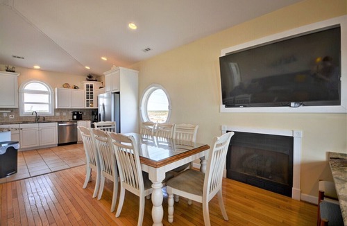 North Topsail Beach House | Five Bedroom Oceanfront Home - Just Chilln