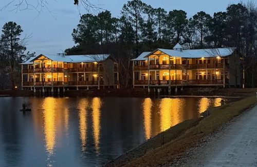 Swainsboro Cottage | Flat Creek Lodge Possum Cottage 1 hr 15 min form Augusta National