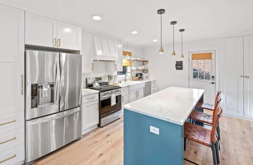 Conestee House | Flora Sanctuary- 10 Min from Downtown Greenville!