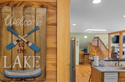 Robbinsville Cabin | Fontana Lake-Access Cabin, Pet-Friendly, Game Room