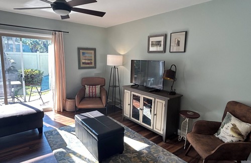 Hilton Head Island House | Forest Beach Townhome - 2BR/1.5 Bath - Pet Friendly - Short Walk to Beach