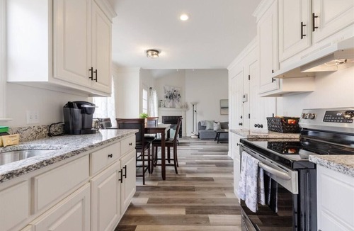 Fountain Inn House | Fountain Inn Oasis - Just 1.5 miles from CCNB Amp