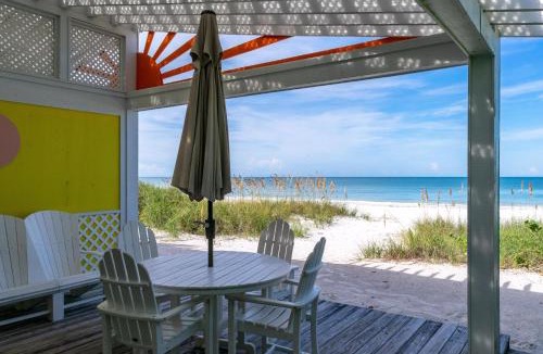 Ilexhurst House | Four Beach Lovers 2