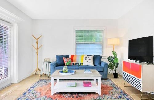 Anna Maria Apartment | Freshly Remodeled Island Suite w Pool & Pet Friendly