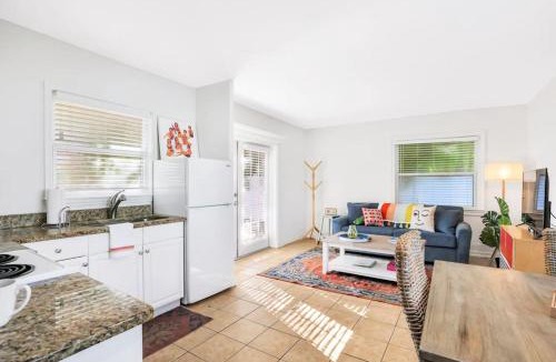 Anna Maria Apartment | Freshly Remodeled Island Suite w Pool & Pet Friendly