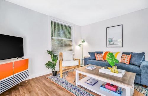 Anna Maria House | Freshly Remodeled Island Suite w Pool & Pet Friendly