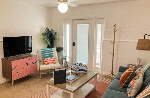 Anna Maria Apartment | Freshly Remodeled Island Suite w Pool & Pet Friendly
