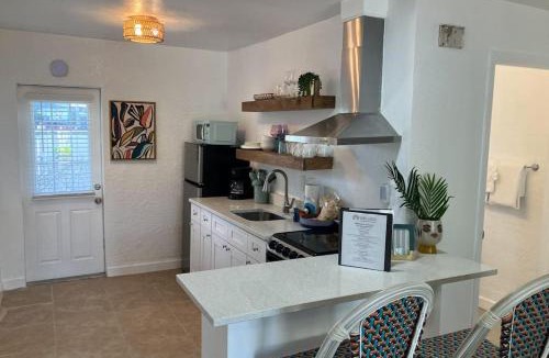 Anna Maria House | Freshly Remodeled Island Suite w Pool & Pet Friendly