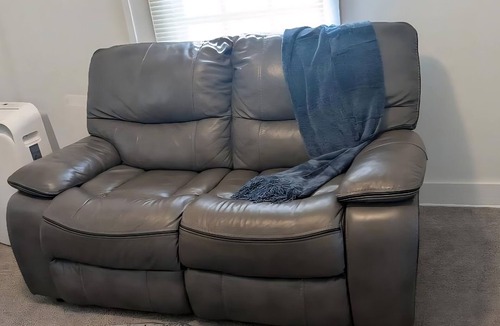 Orangeburg Apartment | Fully furnished cozy 2-bedroom apartment on quiet lot in Orangeburg, SC