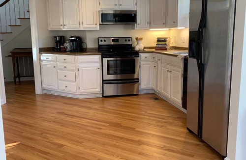 Saint Andrews House | Fully renovated campus home.
