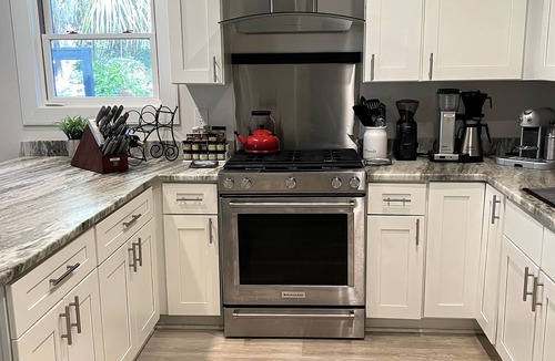 Historic District House | Fully renovated, luxuriously appointed 1920s home in Historic District