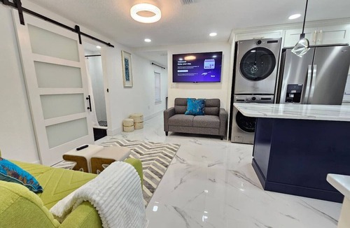 Fairview Shores House | Funky Remodeled Otown Bungalow Sleeps 8