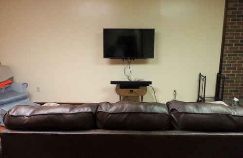 Seneca Apartment | Furnished apartment perfect for short term stay!