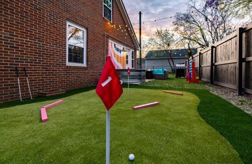 Evans House | Game-Filled Escape w Golf