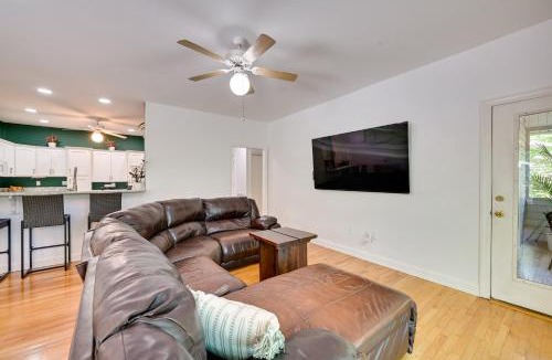 Anderson House | Game Room & Deep Water Lake Hartwell Group Retreat