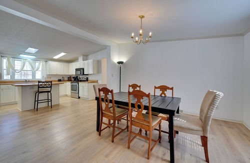 Crisp House | Game Room + Easy ECU Access: Greenville Getaway