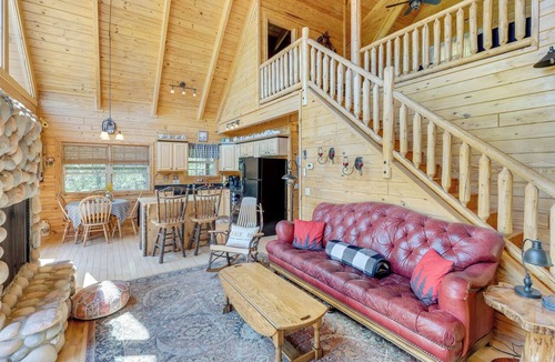 Unaka Cabin | Game Room & Stunning Views: Blue Ridge Mtn Cabin