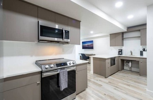 North Naples Hotel | Garden Studio - 1 Bed, 1 Bath, & Full Kitchenn