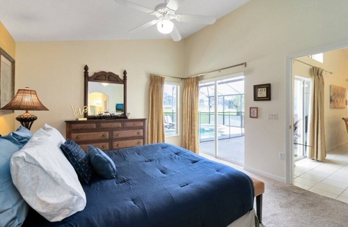 Highgate Park Villa | Gated 4 bed with Pool and Spa close to Disney