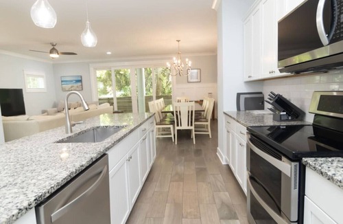 Folly Field House | Gated community, close to beach, heated pool, golf cart available to rent