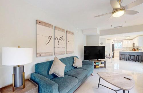 Isles of Capri House | Gather Together