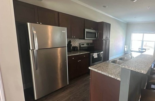 Central Condo | Gather & Unwind | Near Dining & Shops + Near CU!