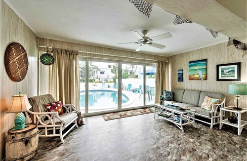 Lauderdale Beach House | Go First Class at our Stunning Lauderdale Beachside Pool Home