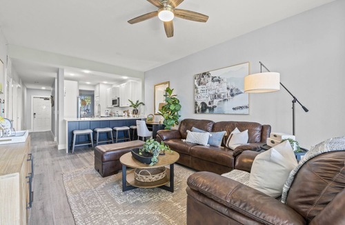 Naples Condo | Golf Condo @ Lely Naples. Free Rounds + Pool. No Resort Fee. 5th Ave & Beach