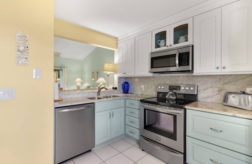 Sebastian Condo | Golf course and waterfront community in the Sunshine State