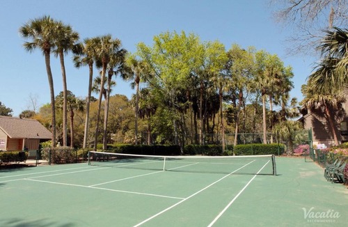 Beach Lagoon House | GOLFER'S DREAM! CLOSE TO BEACH!