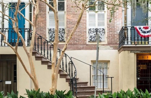 Historic Downtown Savannah Apartment | Gordon Street Suites: 2BR Suite A