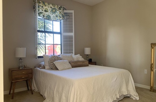 Ole Resort | GORGEOUS 2/2 Condo Southwest Naples FL