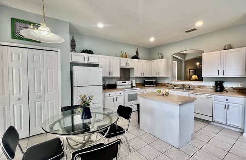 Hunters Creek House | Gorgeous family Home, Private Pool/Spa, Great View in Gated Resort near Disney