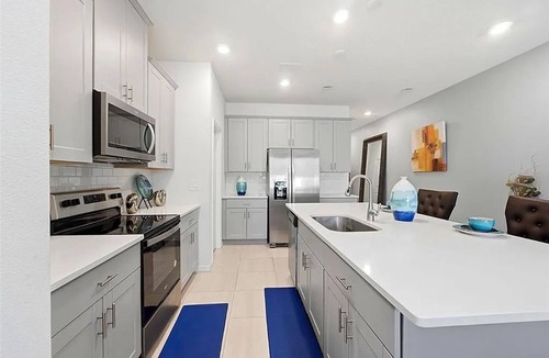 Orlando House | Gorgeous Kissimmee Townhouse Near Theme Parks!