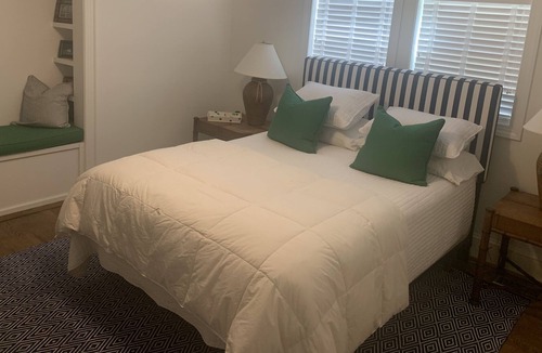 Mount Gilead House | Gorgeous newly remodeled lakehouse on beautiful, tranquil, and fun Lake Tillery.