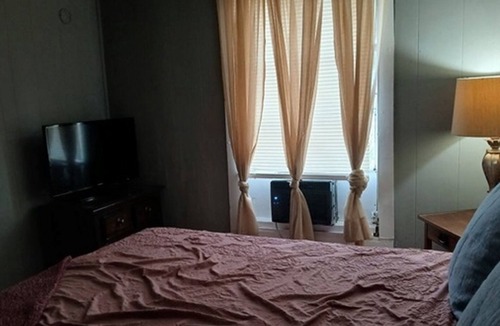 Fort Myers Apartment | GpL 4134 Cozy & Spacious House Room 4