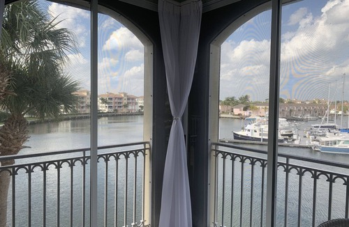 Grand Harbor Condo | Grand Harbor Club, Vero Beach, top floor overlooking Yacht Marina.