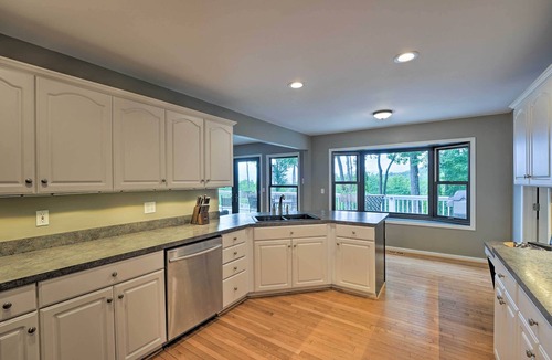 Pisgah Forest Cottage | Grand Pisgah Forest Home on Secluded 5 Acres!