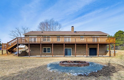 Kings Mountain House | Great for Groups! Kings Mountain Home on 7 Acres