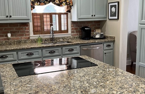 Douglas House | Great home minutes from Downtown Douglas